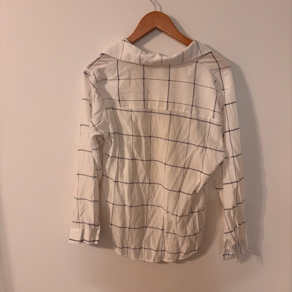 White and Black Checkered Blouse One Size (XS/S) GUC - Picture 5 of 5
